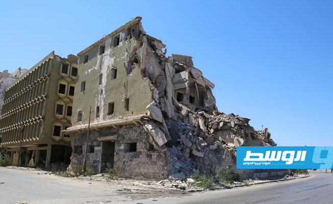 بلدية بنغازي تشرع في أعمال إزالة مبنى مصلحة الجمارك, 8 أغسطس 2021. (بلدية بنغازي)