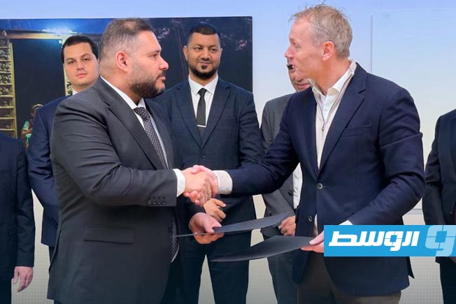 من توقيع الجهاز الوطني للتنمية اتفاق شراكة مع شركة «فيليبس» الهولندية للإلكترونيات، الخميس 12 فبراير 2026 (صفحة الجهاز الوطني للتنمية على فيسبوك)