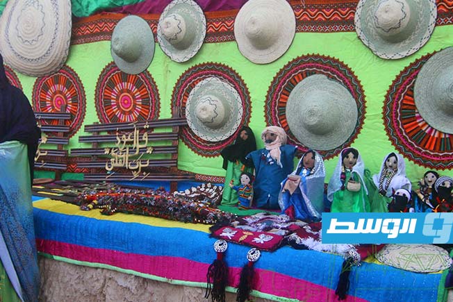 فعاليات الدورة الـ30 لـمهرجان غات السياحي بالمدينة القديمة غات. (موقع المهرجان على فيسبوك)