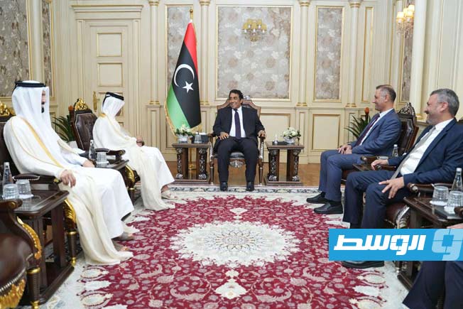 لقاء المنفي مع سفير قطر لدى ليبيا خالد الدوسري، الإثنين 14 أبريل 2025. (المجلس الرئاسي)