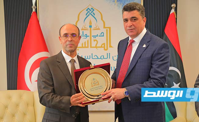 لقاء شكشك والأمين العام لمنظمة «الأربوساي» في طرابلس، الأربعاء 28 ديسمبر 2022. (ديوان المحاسبة)