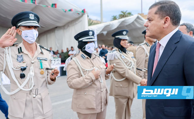 الدبيبة في عيد الشرطة الليبية: يجب الاهتمام بملفي الهجرة غير الشرعية وتجارة المخدرات (صور)