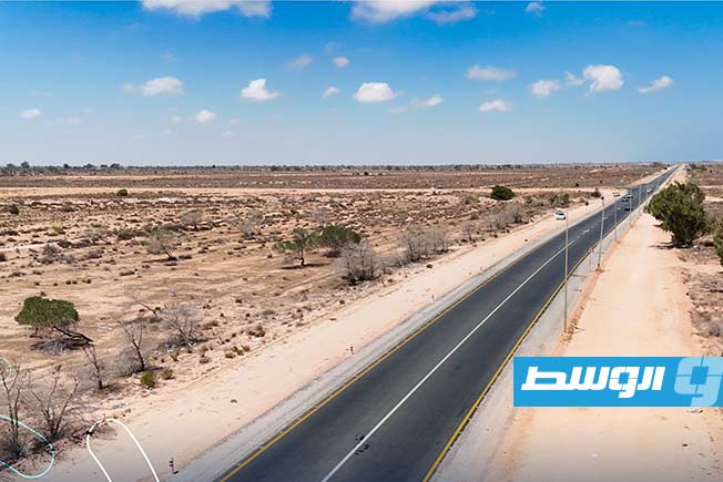الجزء الأول من طريق الساحل الغربي بين صبراتة وزوارة بعد انتهاء تطويره، السبت 1 فبراير 2025 (منصة حكومتنا)