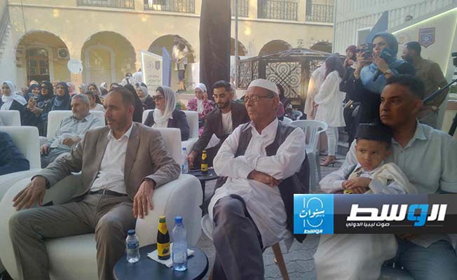 جانب من الحضور. (بوابة الوسط)