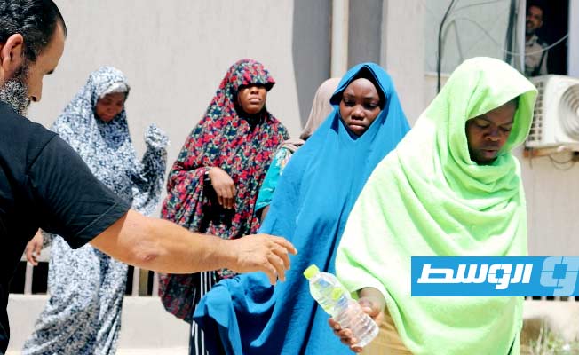 المهاجرون الذين جرى نقلهم من صبراتة إلى طرابلس، الثلاثاء 30 أغسطس 2022. (مديرية أمن صبراتة)