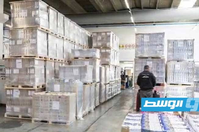 شحنات من الكتب المدرسية وصلت لميناء مصراتة البحري، 13 يونيو 2026 (وزارة التربية والتعليم)