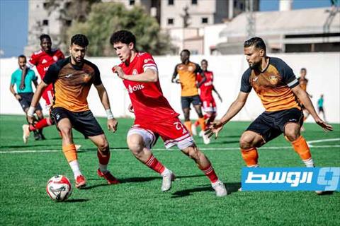 مؤيد اللافي. (أرشيفية: الإنترنت)