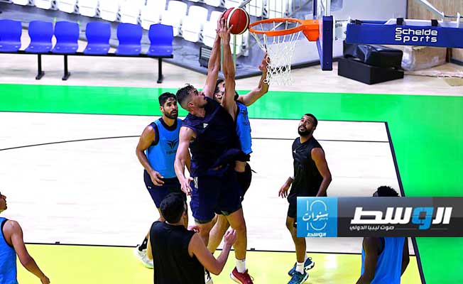 تدريب المنتخب الليبي لكرة السلة بمجمع رجب عكاشة (صفحة الاتحاد الليبي لكرة السلة على فيسبوك)