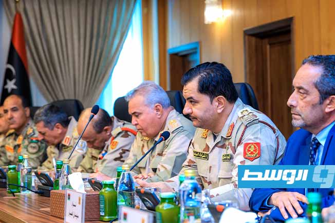 نائب القائد العام لـ«القيادة العامة» الفريق صدام حفتر يلتقي نائب قائد «أفريكوم» الفريق جون برينان والوفد المرافق له، الثلاثاء 14 أكتوبر 2025 (المكتب الإعلامي لـ«القيادة العامة» على فيسبوك)