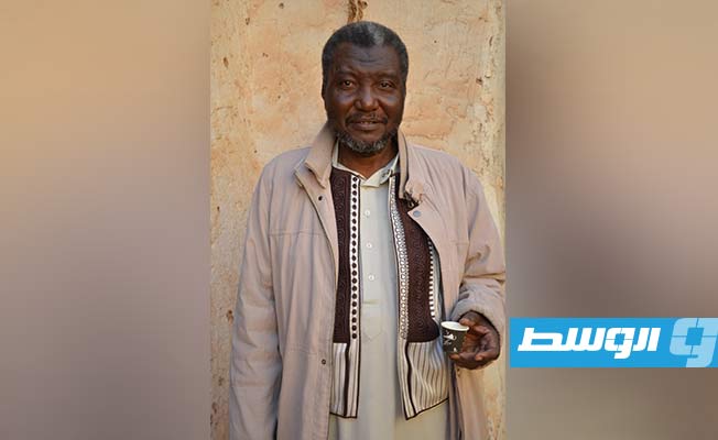 المدينة القديمة بمنطقة الجديد بمدينة سبها تقيم احتفالية لليوم الوطني للزي التقليدي (تصوير: رمضان كرنفودة)