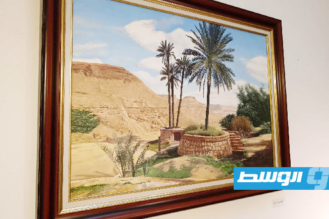 لوحة في معرض سيمفونية في دار كريستا. 23 فبراير 2025. (بوابة الوسط)