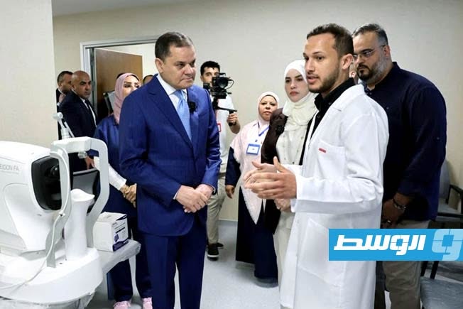 جولة الدبيبة بالأقسام الجديدة بمستشفى العيون في طرابلس، الأحد 7 يونيو 2026. (حكومتنا)