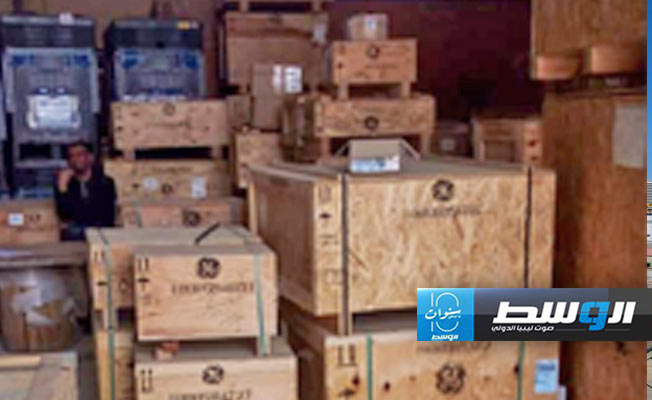 قطع غيار تصل محطة الخمس، 29 مارس 2024. (شركة الكهرباء)
