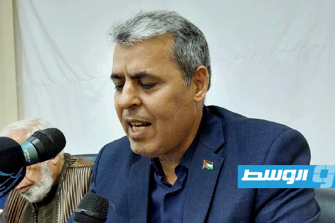 الكاتب حسين المزداوي. (بوابة الوسط)