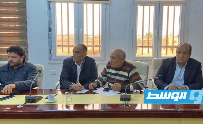 اجتماع المجلس البلدي بني وليد مع وفد اللجنة الدولية للصليب الأحمر. (الإنترنت)