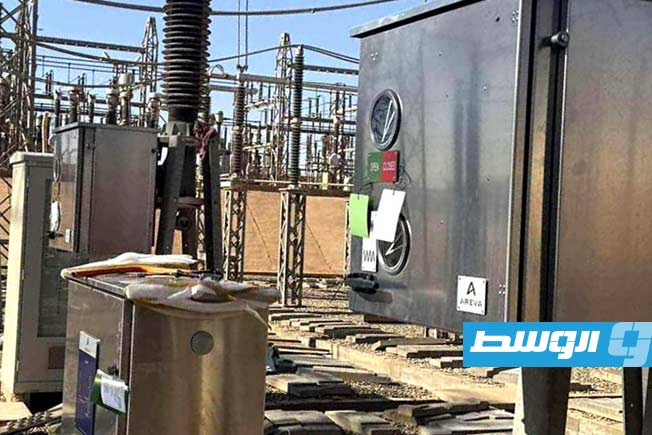 من استكمال مشروع ربط محطة سبها الشمالية بخط سمنو، 12 ديسمبر 2025. (شركة الكهرباء)