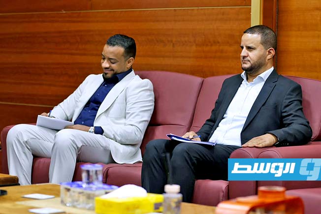 من لقاء وزير الصحة المكلف بحكومة «الوحدة الوطنية الموقتة» محمد الغو مع ممثل البنك الدولي في ليبيا هنري فريدريك.، الثلاثاء 30 سبتمبر 2025 (صفحة وزارة الصحة على فيسبوك)