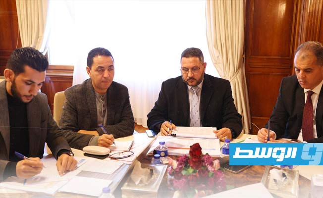 جانب من اجتماع مناقشة مشروعات التنمية المتوقفة منذ العام 2022، 9 يناير 2023 (حكومة الدبيبة)