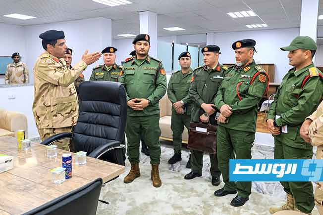 صدام حفتر يتفقد مقرات غرف العمليات العسكرية في المنطقة الجنوبية، الإثنين 31 مارس 2025. (شعبة الإعلام الحربي)