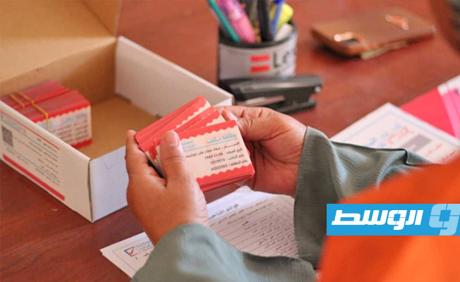 استمرار توزيع بطاقات الناخبين في المجموعة الثانية من الانتخابات البلدية، 30 يونيو 2025. (مفوضية الانتخابات)