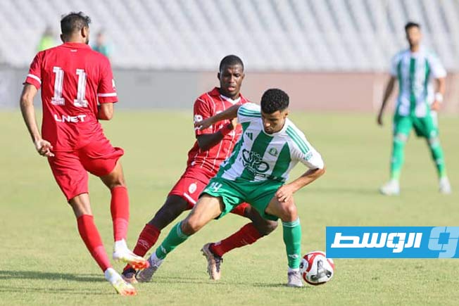 مباراة الأهلي طرابلس والاتحاد في المجموعة الثانية من دور السداسي الأول بالدوري الليبي الممتاز لكرة القدم، الأربعاء 18يونيو 2025. (تصوير - محمود دردور، بوابة الوسط)