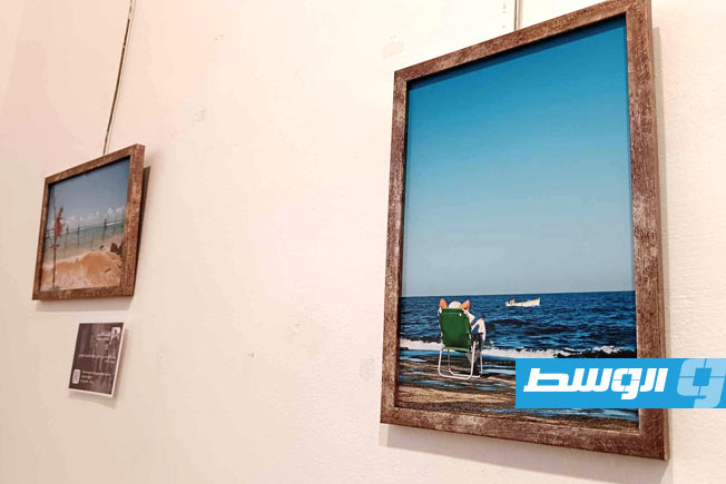 من معرض الصور الفوتوغرافية «حياتهم». فبراير 2025. (بوابة الوسط)