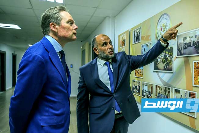 السفير الهولندي أريان يولينريف يزور الهيئة العامة للبحث والتعرف على المفقودين، الثلاثاء 2 ديسمبر 2025 (صفحة الهيئة على فيسبوك)