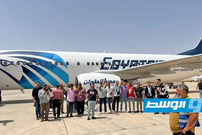 مصريون يغادرون طرابلس إلى بلادهم، 23 مايو 2025 (الخارجية المصرية)
