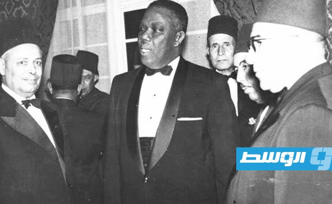 اثناء الاحتفاء بمندوب الأمم المتحدة اميل سان لو