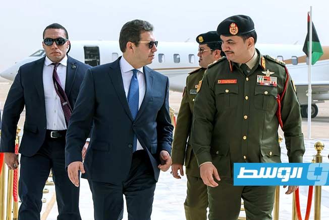 لقاء المشير خليفة حفتر ورئيس المخابرات المصرية اللواء حسن رشاد، الأحد 15 فبراير 2026. (القيادة العامة)