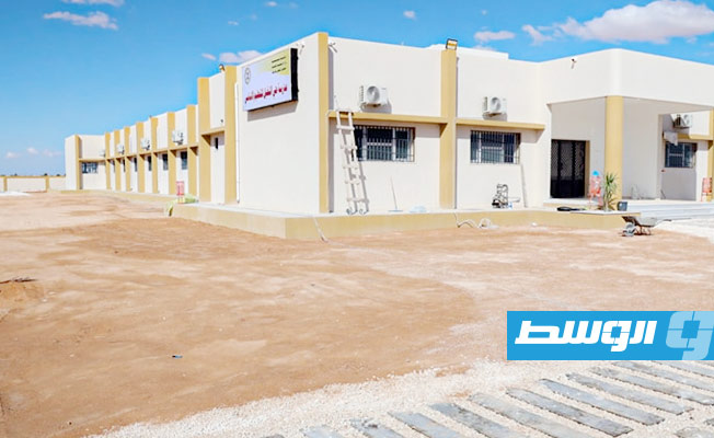 أعمال الصيانة مدرسة حي النخيل بمدينة تاورغاء. (المكتب الإعلامي للحكومة المكلفة من مجل النواب)