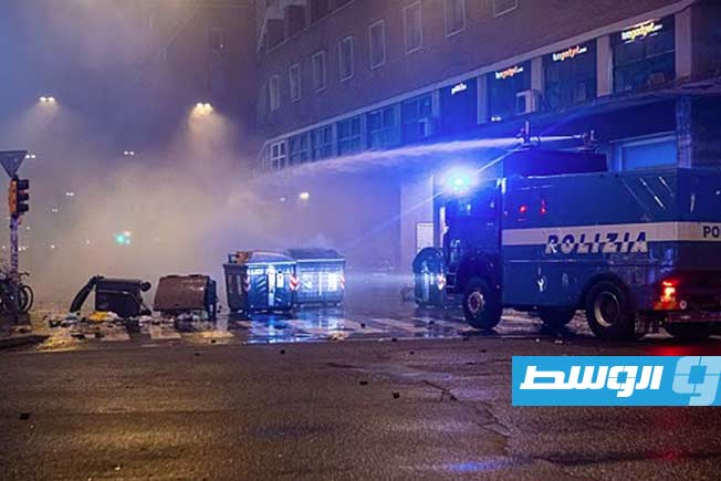 مدينة بولونيا الإيطالية تشهد احتجاجات واسعة قبل انطلاق مباراة فريق «فيرتوس بولونيا» أمام نظيره «مكابي تل أبيب» الإسرائيلي، الجمعة 21 نوفمبر 2025. (ديلي ميل)