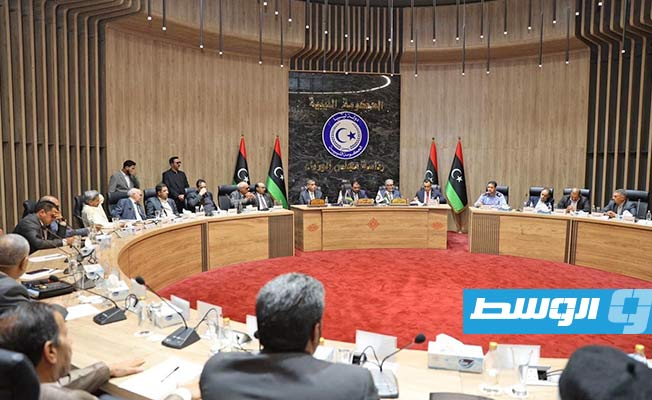 من اجتماع أسامة حماد مع عدد من رئيس المجلس التسييري لبلدية بنغازي وعدد من المسؤولين، 30 مايو 2023. (بلدية بنغازي)