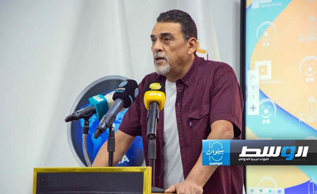 الفنان فرج عبدالكريم.