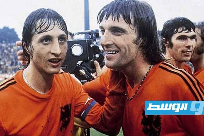 الهولندي رود كرول لاعبا في الجيل الذهبي. (أرشيفية : الإنترنت)