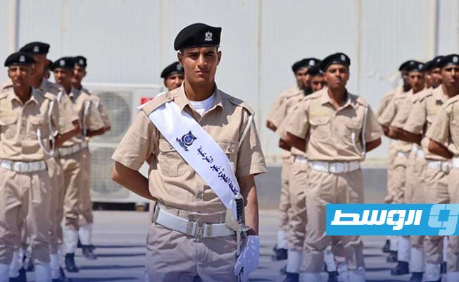 تخريج الدفعة الأولى لصالح جهاز مكافحة الهجرة ‏غير الشرعية. 19 يونيو 2022. (وزارة الداخلية)