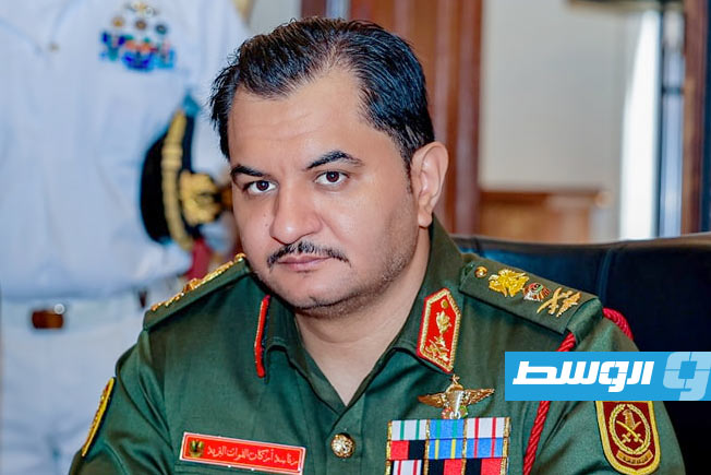 لقاء صدام خليفة حفتر مع رئيس أركان البحرية الإيطالية، الأدميرال إنريكو كريدندينو، في روما، الجمعة 13 يونيو 2025. (شعبة الإعلام الحربي)