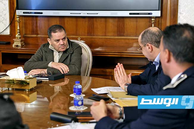 اجتماع الدبيبة مع عدد من المسؤولين لمتابعة أسعار السلع الأساسية، الثلاثاء 20 يناير 2025. (حكومتنا)