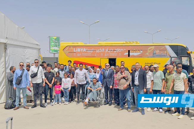 مصريون يغادرون طرابلس إلى بلادهم، 23 مايو 2025 (الخارجية المصرية)