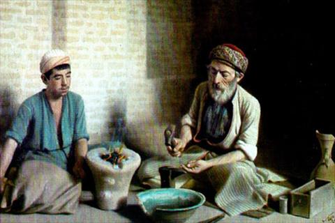 الفنان التشكيلي الإيراني محمد الغفاري