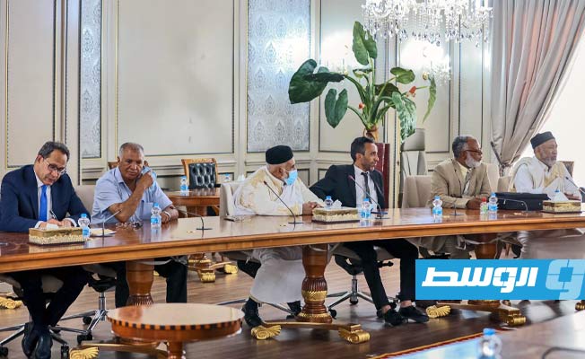 من لقاء الدبيبة مع أعيان تاورغاء وأعضاء من المجلس الأعلى للمصالحة، 7 يوليو 2021. (حكومة الوحدة الوطنية)