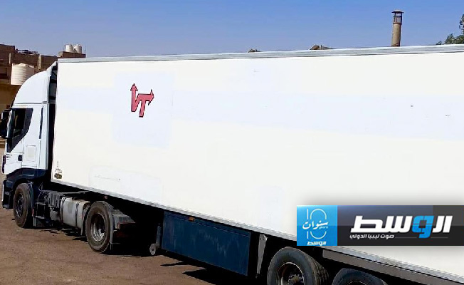 جانب من إرسال شحنة أدوية ومستلزمات طبية من طرابلس إلى المنطقة الجنوبية (وزارة الصحة في حكومة الوحدة الوطنية الموقتة)