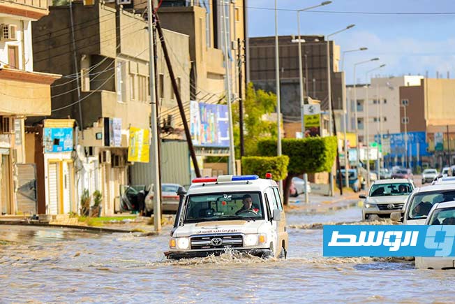 شوارع مصراتة غارقة في مياه الأمطار، 6 ديسمبر 2025 (مركز طب الطوارئ)