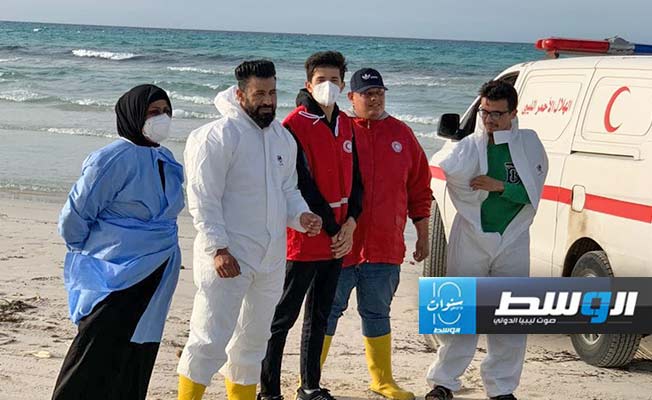 انتشال 3 جثث مجهولة الهوية في صبراتة، 4 أبريل 2024. (الهلال الأحمر)