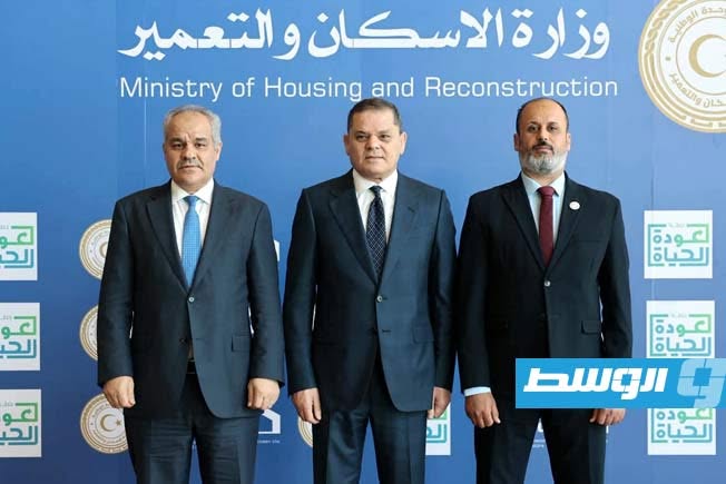 مشاركة محافظ مصرف ليبيا المركزي ناجي عيسى في حوارية «دور القطاع المصرفي في إعادة تنشيط مشروعات الإسكان والتنمية العمرانية» في طرابلس، الإثنين 6 يوليو 2026. (مصرف ليبيا المركزي)