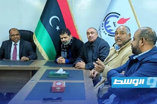 اجتماع عبدالصادق مع أعضاء مجلس النواب عن المنطقة الجنوبية، الأحد 29 ديسمبر 2024. (وزارة النفط والغاز)