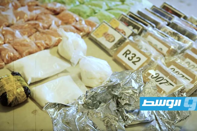 لقطة لحبوب مخدرة من فيديو نشره جهاز الردع لمكافحة الإرهاب والجريمة المنظمة، الجمعة 13 يونيو 2025. (صفحة الجهاز على فيسبوك)