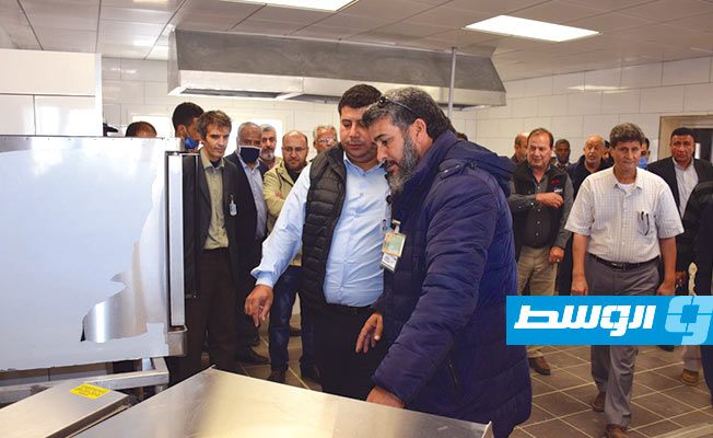 جانب من تكريم المستخدمين المشاركين في السيطرة على فوران البئر «C-166», 22 نوفمبر 2020. (شركة سرت لإنتاج النفط)