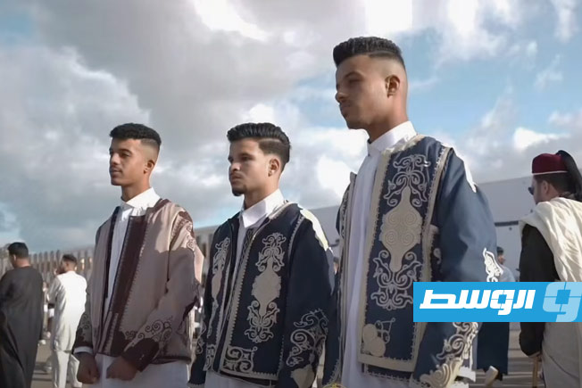 «الهيئة الليبية للتراث والحياة البرية» توثق تجمع بنغازي للزي الوطني في عيد الفطر المبارك. (فيسبوك)