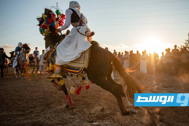 «ميّز الخيل» في تمودي.. احتفال بالهوية والفروسية الليبية (فيسبوك)
